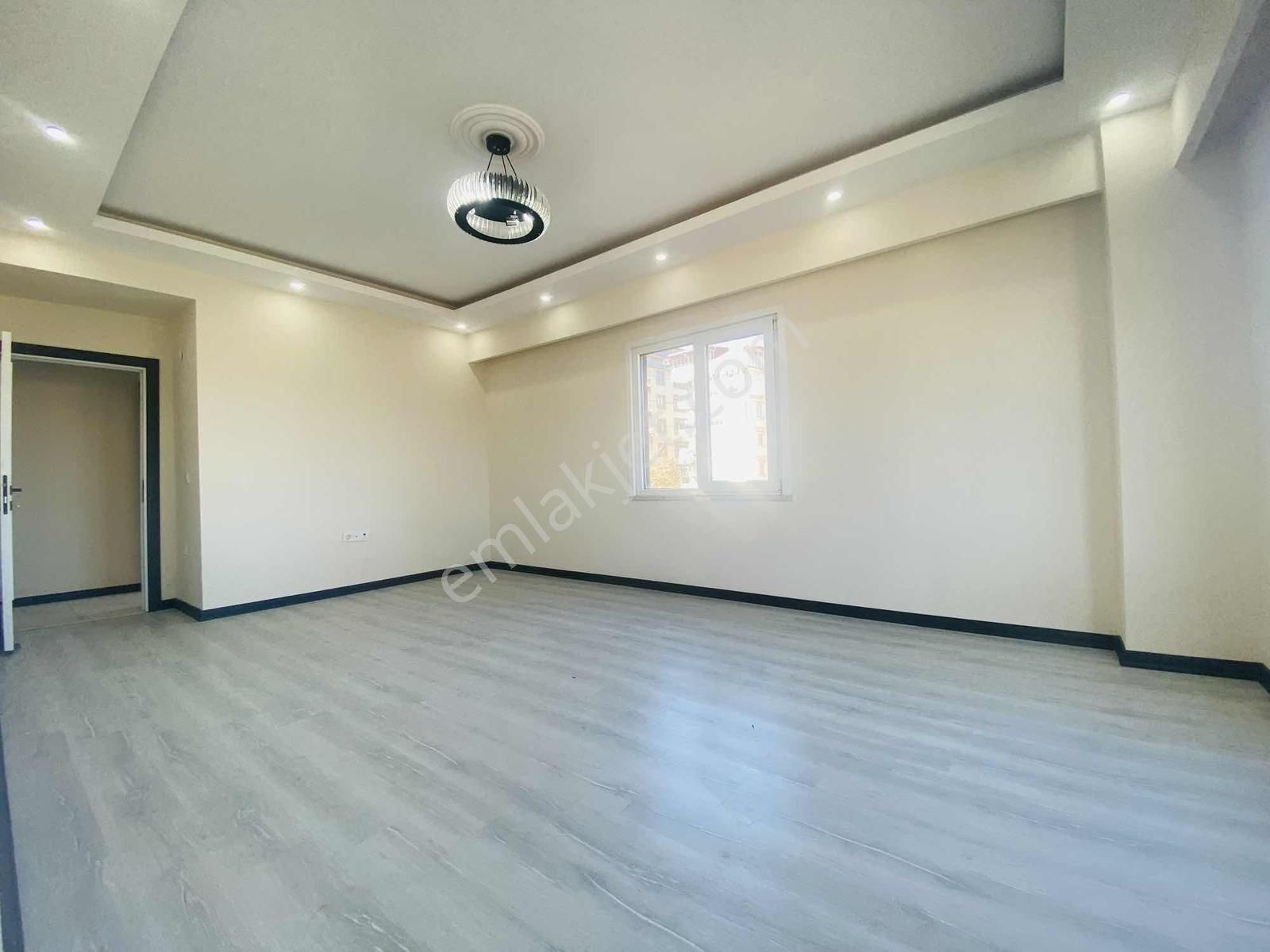 Mimarsinan Mah.satılık 2+1 Mükemmel Sıfır Daire