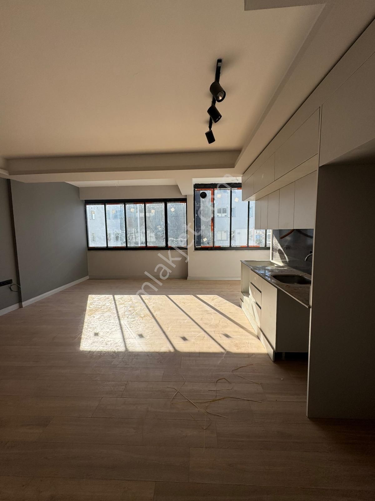 Yeşilobada Site İçerisinde Lüks 3+1 Daire - Görsel 7