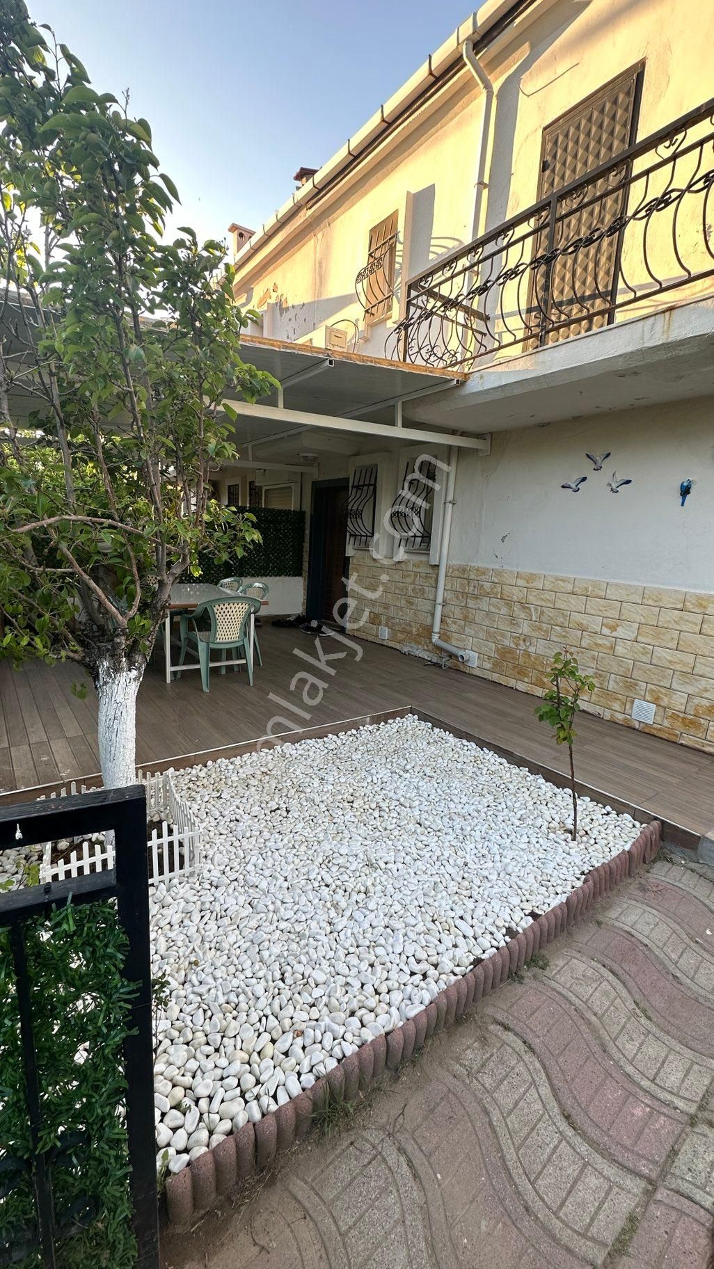 Foça Denizkent'te 3+1 Deniz Manzaralı Dublex Villa - Görsel 7