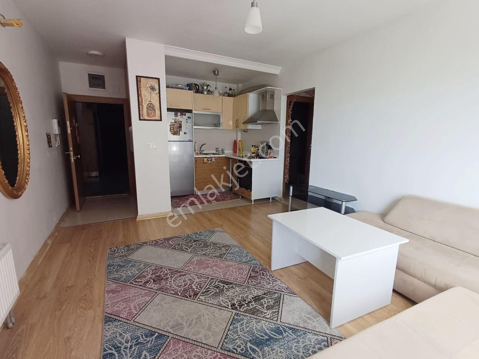 Mertcan Dan Çınardere Mah Site İçinde 1+1 Eşyalı Fırsat Kiralık - Görsel 6