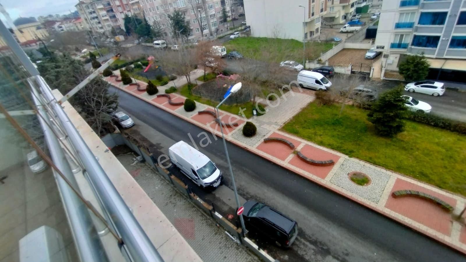 Harika Konumlu Varol Konakları İki Bloklu Sitede Satılık Daire - Görsel 10