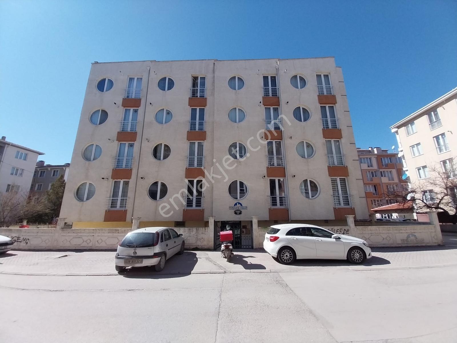 Bahçelievler Mh İstanbul Sk. Asansörlü Boyalı Kiralık 1+1 Daire - Görsel 21