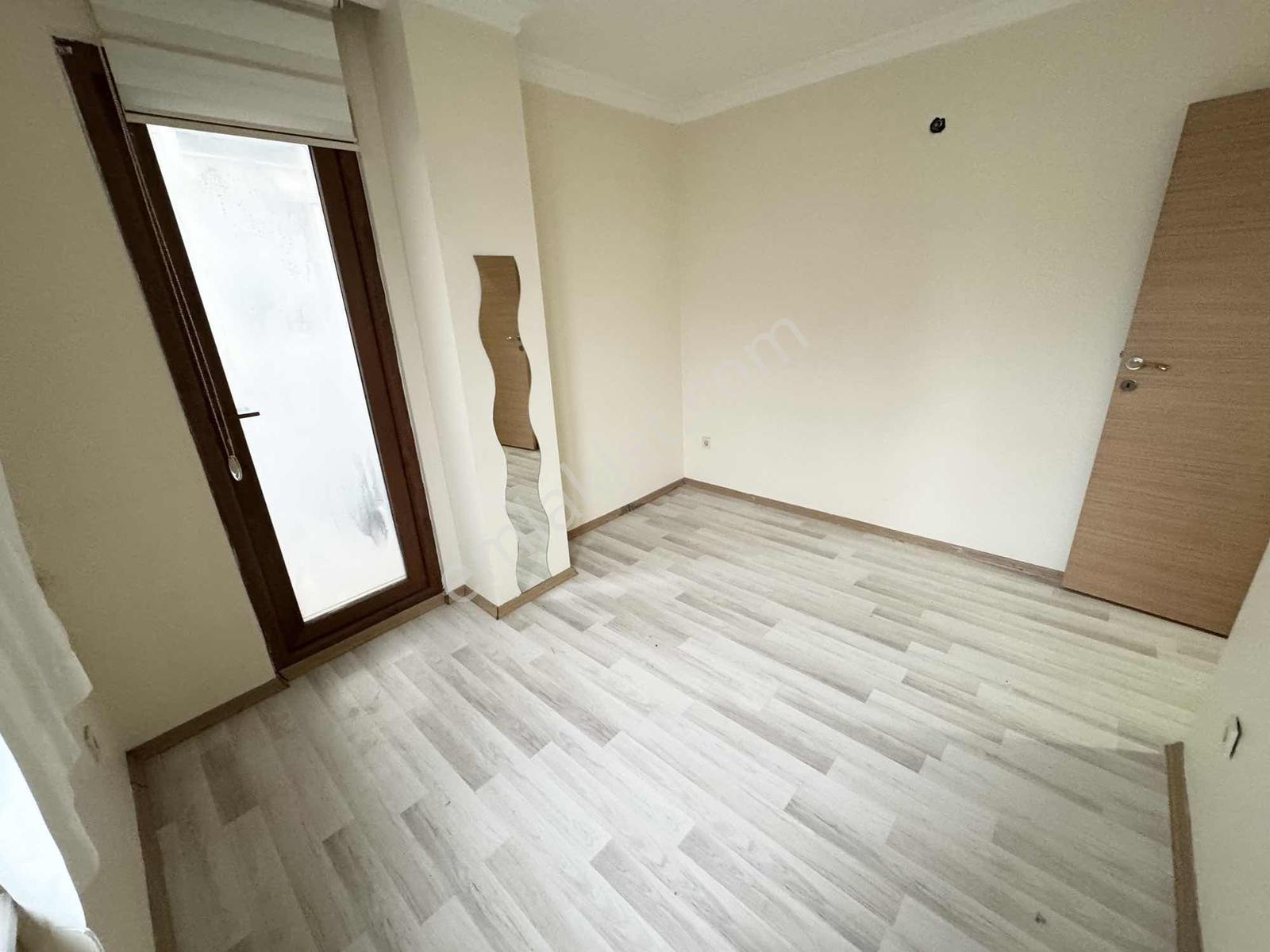 Yoldaş İnş Satılık 2+1 95 M2 2.kat Asansörlü Ebevyn Banyolu D. - Görsel 5
