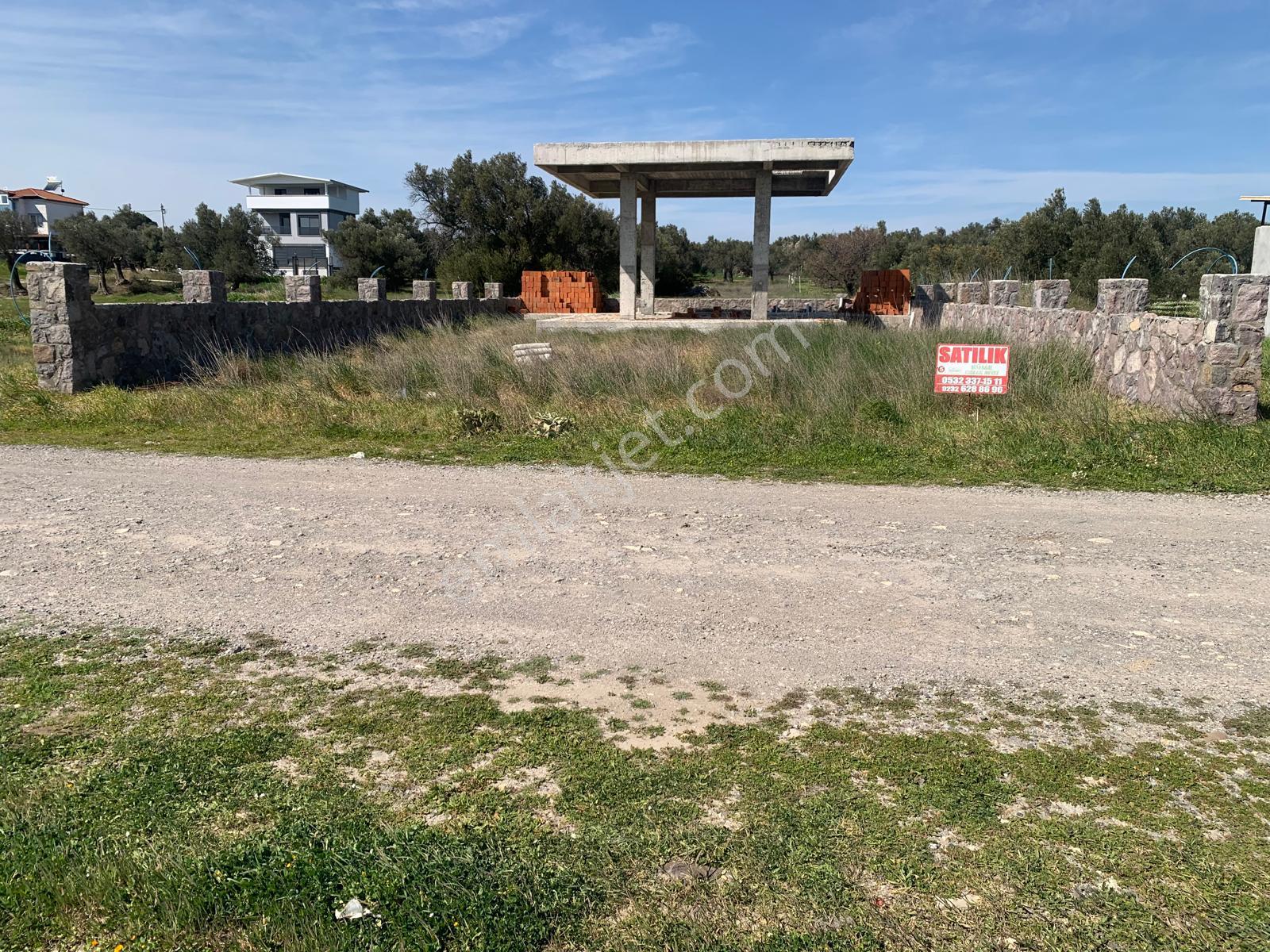 Gölete Ve Denize Çok Yakın Ticari İmarlı Arsa - Görsel 3