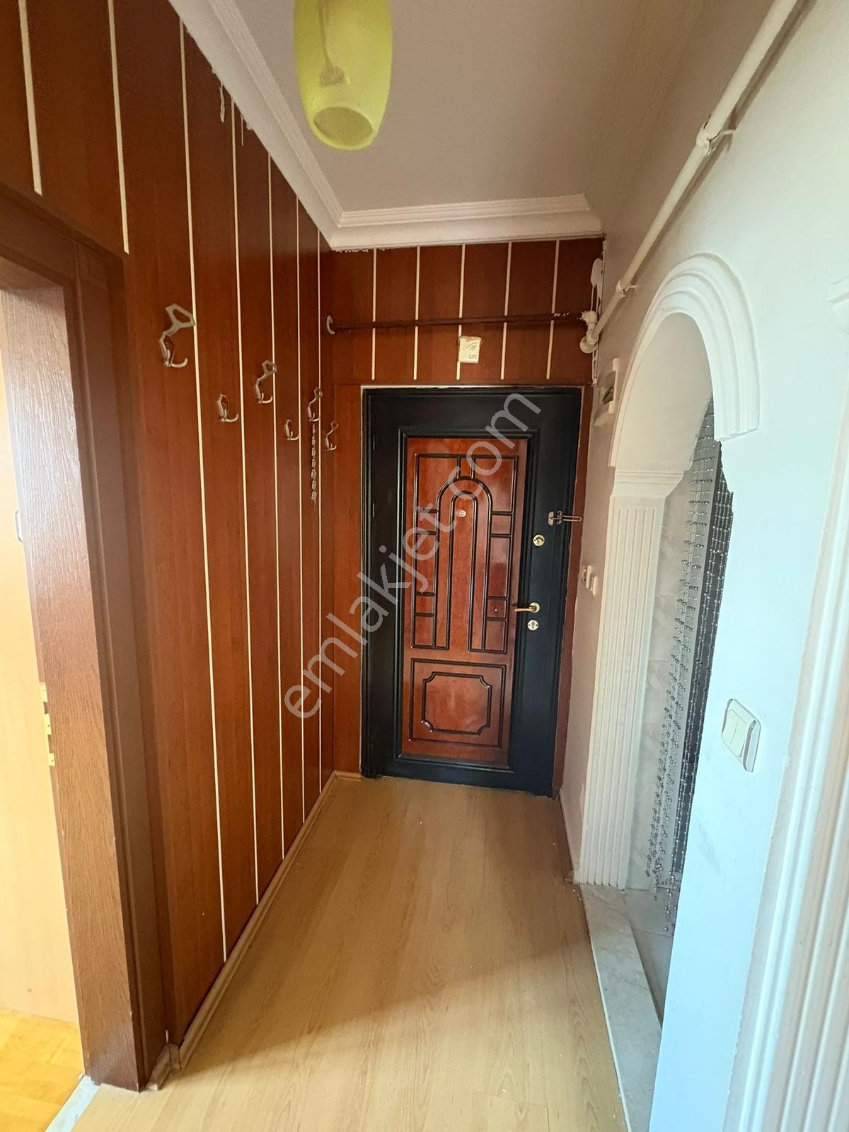 Davraz Mahallesi Şöförler Sitesinde 3+1 Satılk Daire - Görsel 3