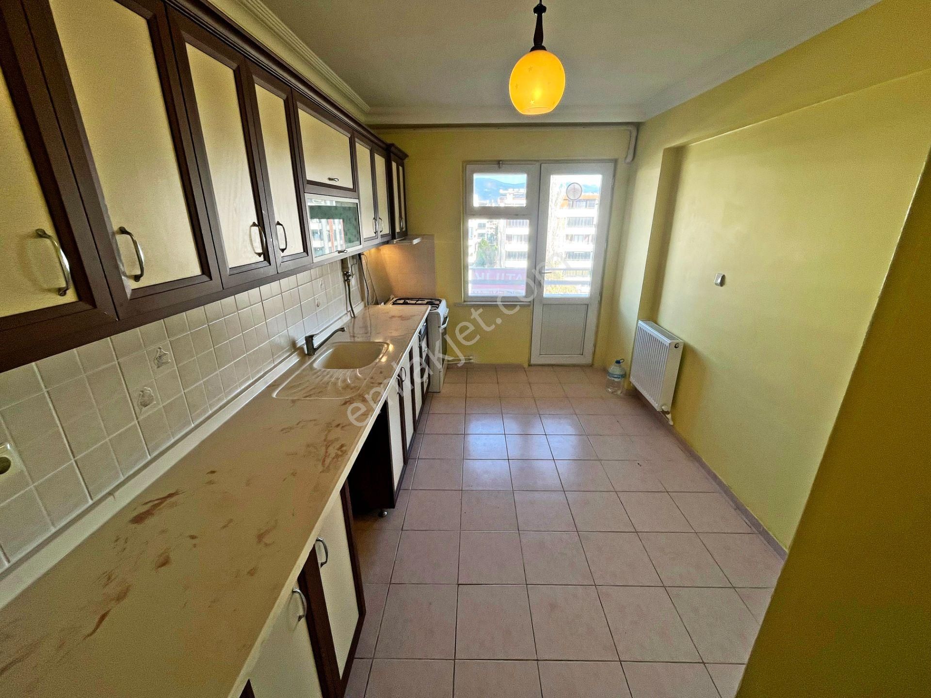 🛑🛑tek Yetkili Aktif'ten Akçay'da Satılık Otoparklı Kombili Çift Balkonlu 3+1 Daire - Görsel 5