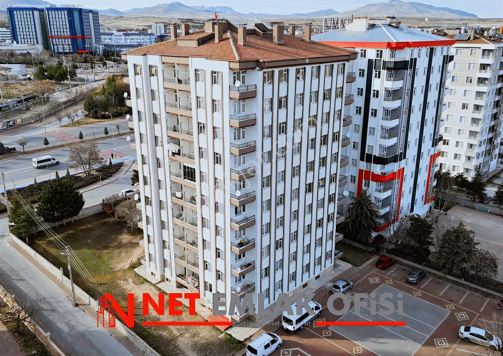 Net Emlaktan Selçuk Üniversitesi Karşısında Bakımlı 3+1 Daire - Görsel 28
