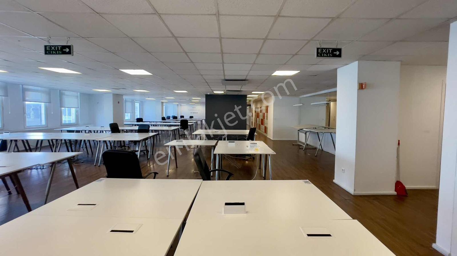 Maslak Metro Yakını Noramin İş Merkezinde Kiralık Ofis 1290 M2 - Görsel 3