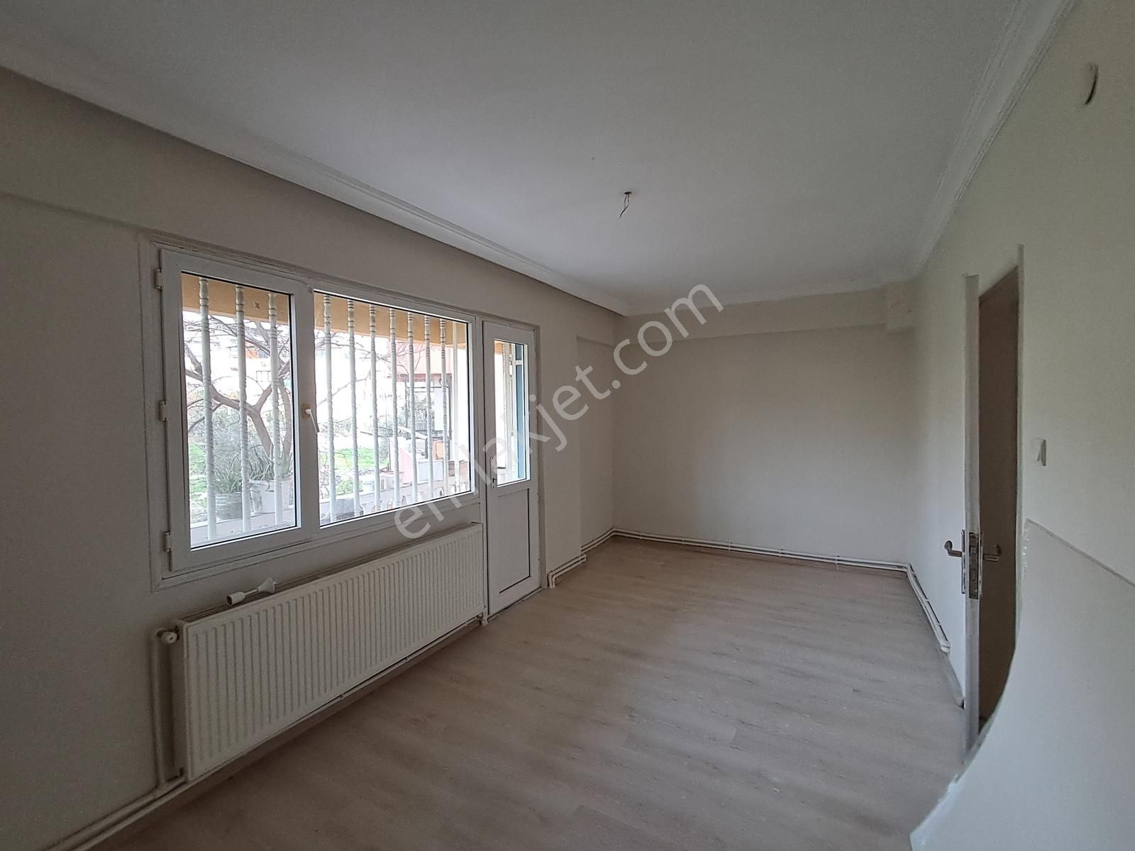 Yavuz Caddesinde Güney Cephe 3+1 Kiralık Daire - Görsel 9