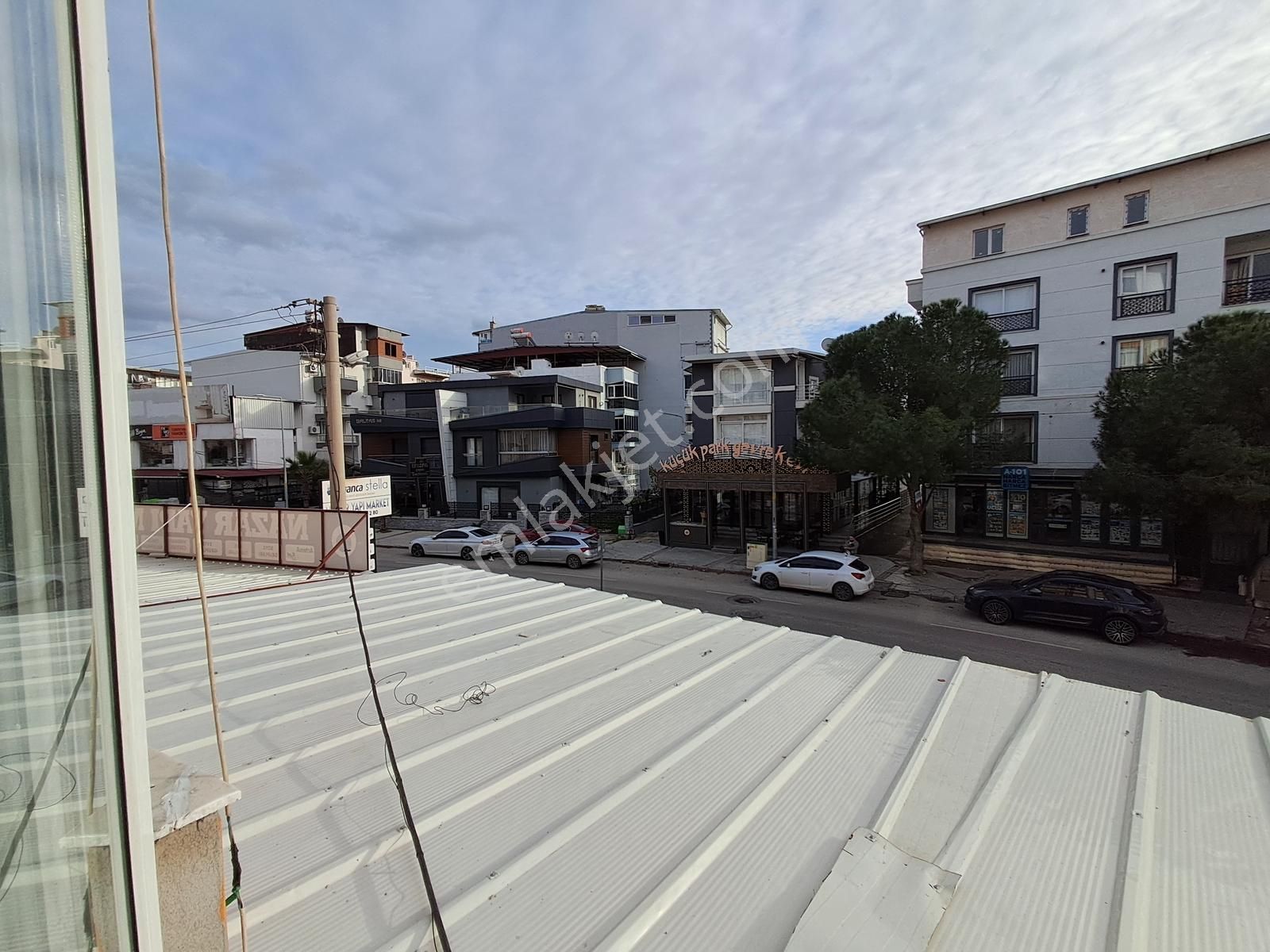 Yavuz Caddesinde Güney Cephe 3+1 Kiralık Daire - Görsel 31