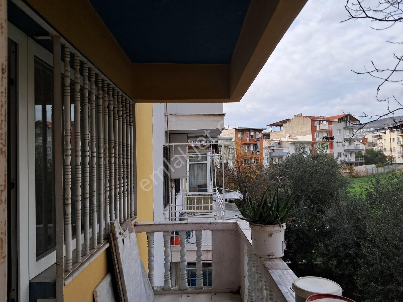 Yavuz Caddesinde Güney Cephe 3+1 Kiralık Daire - Görsel 25