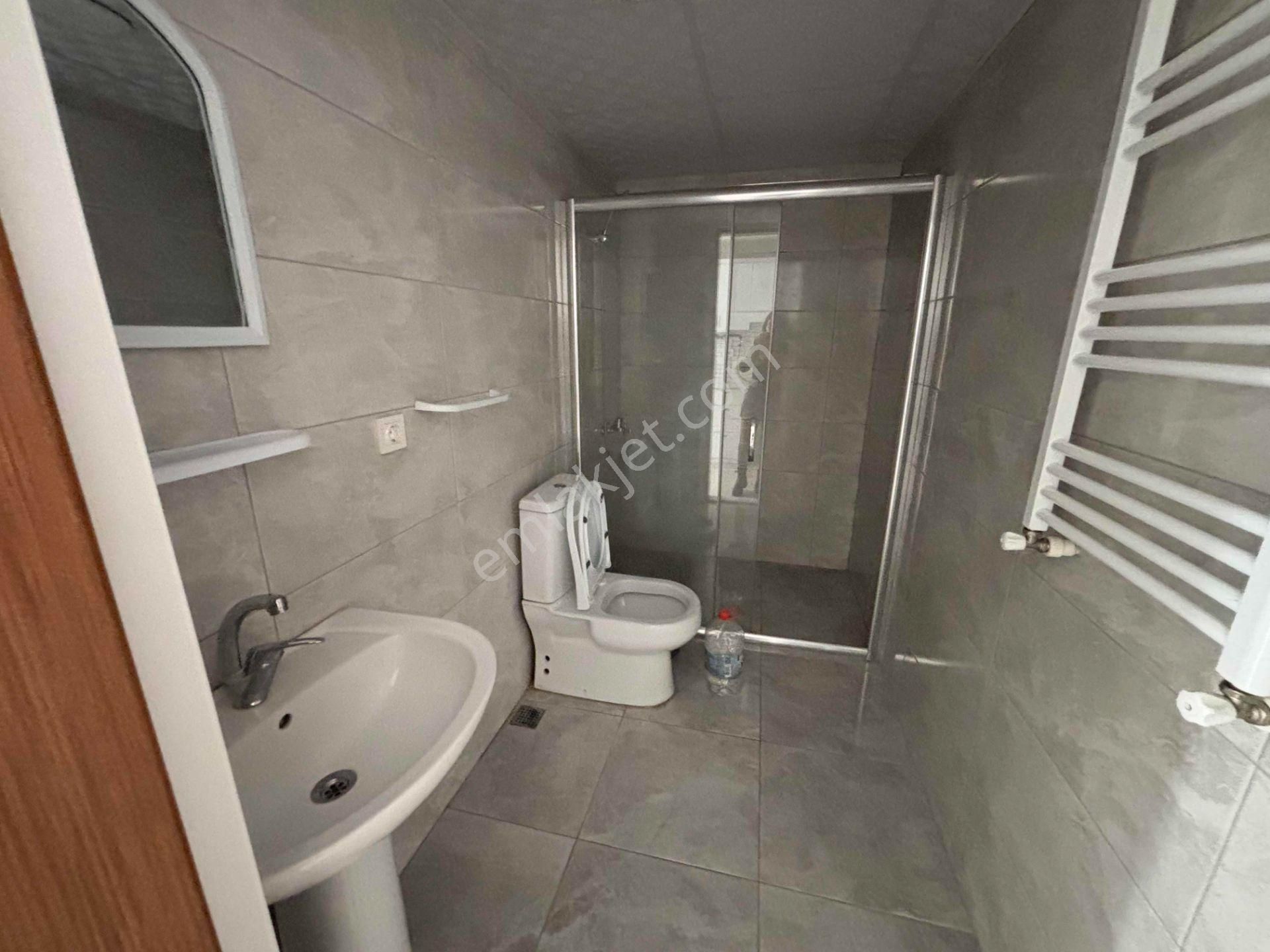 Hasanağa Yanı! Yeni Binada Bahçeli, Aidatsız, Depolu 1+1 - Görsel 4