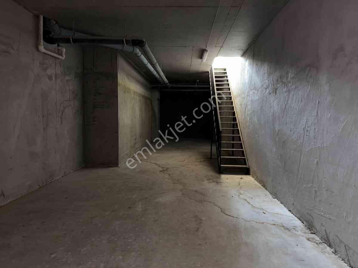 Yeşilyurt Caddesi Üzerinde Azur Marmarada 205 M2 Kiralık Dükkan - Görsel 13