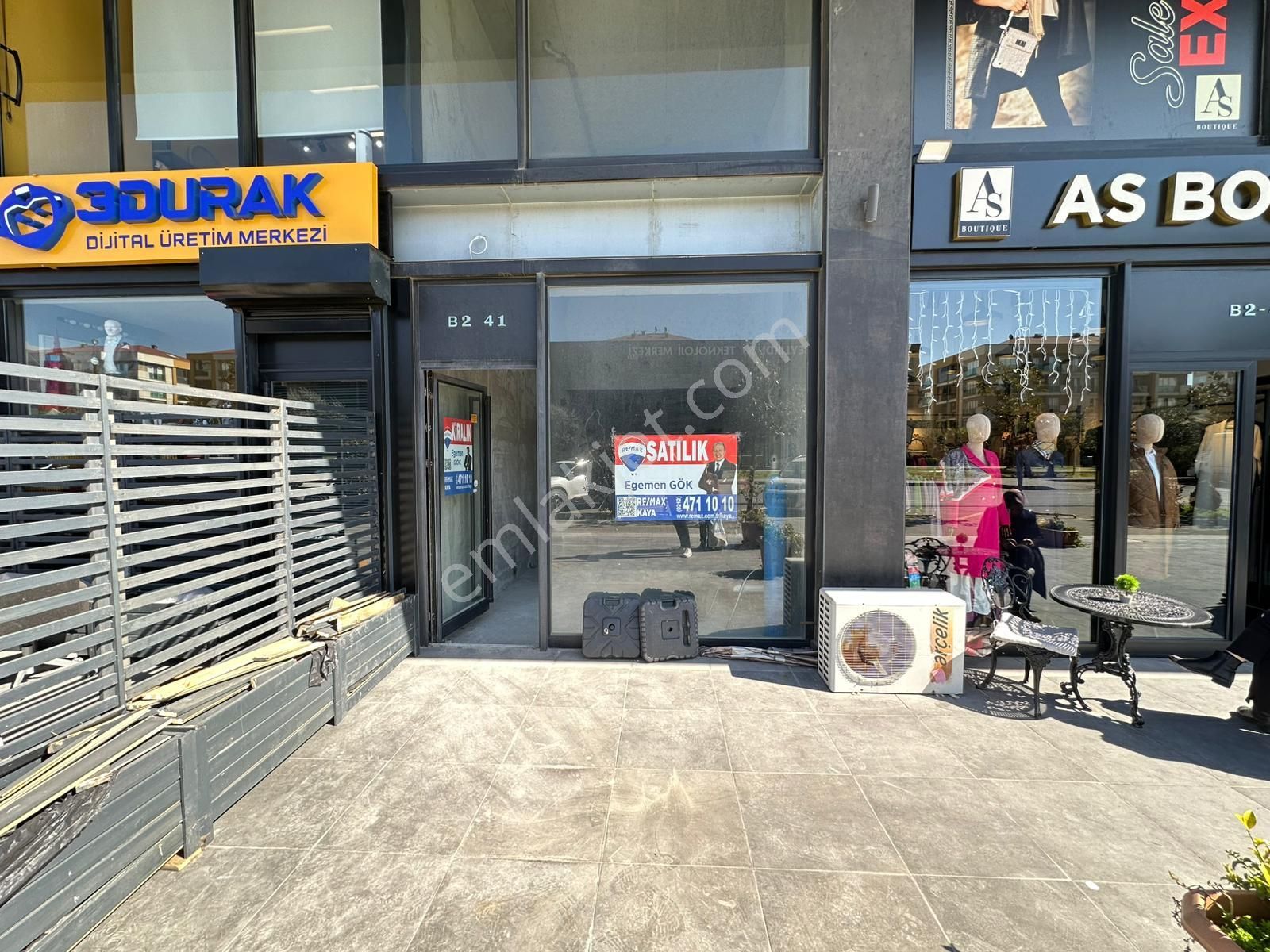 Yeşilyurt Caddesi Üzerinde Azur Marmarada 205 M2 Kiralık Dükkan - Görsel 2