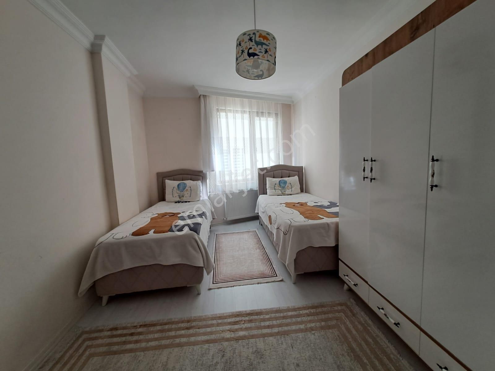 Sefaköyde Satılık 2+1 Daire Metrobüs Ve Toplu Ulaşıma Yakın - Görsel 27