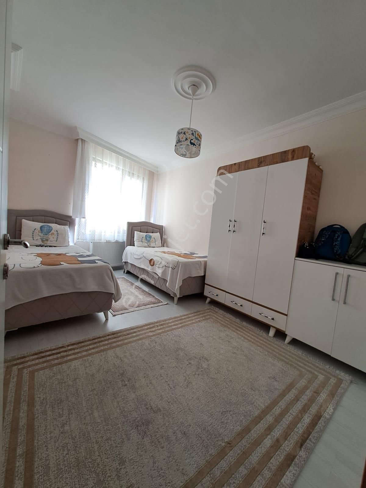 Sefaköyde Satılık 2+1 Daire Metrobüs Ve Toplu Ulaşıma Yakın - Görsel 18