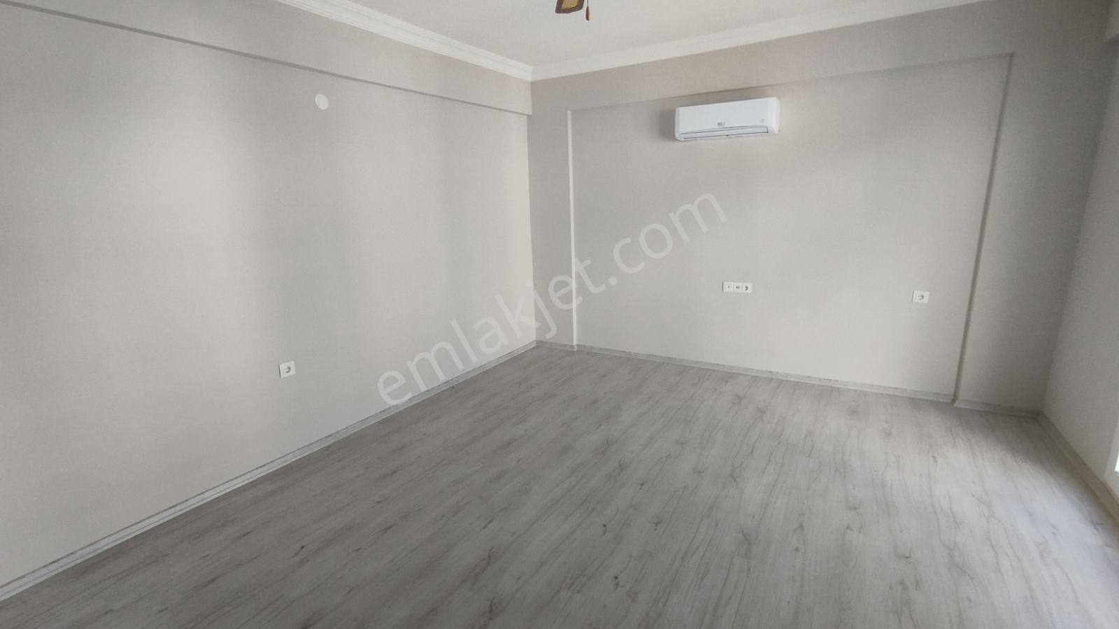 İlkon'dan Tuzla'da Kordon Arkasında Kiralık 3+1 Ara Kat Daire - Görsel 34