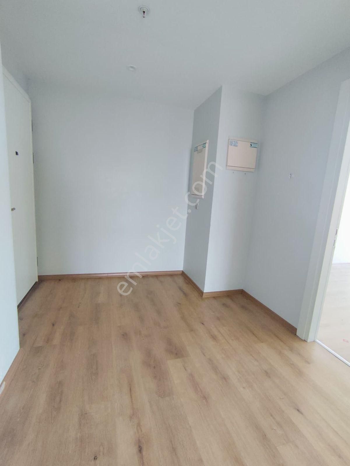 Güvenlikli Site İçi 3+1 Metroya Yürüme - Full Deniz Manzaralı Fırsat - Görsel 7