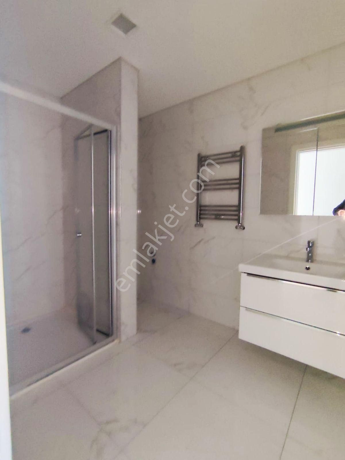 Güvenlikli Site İçi 3+1 Metroya Yürüme - Full Deniz Manzaralı Fırsat - Görsel 16