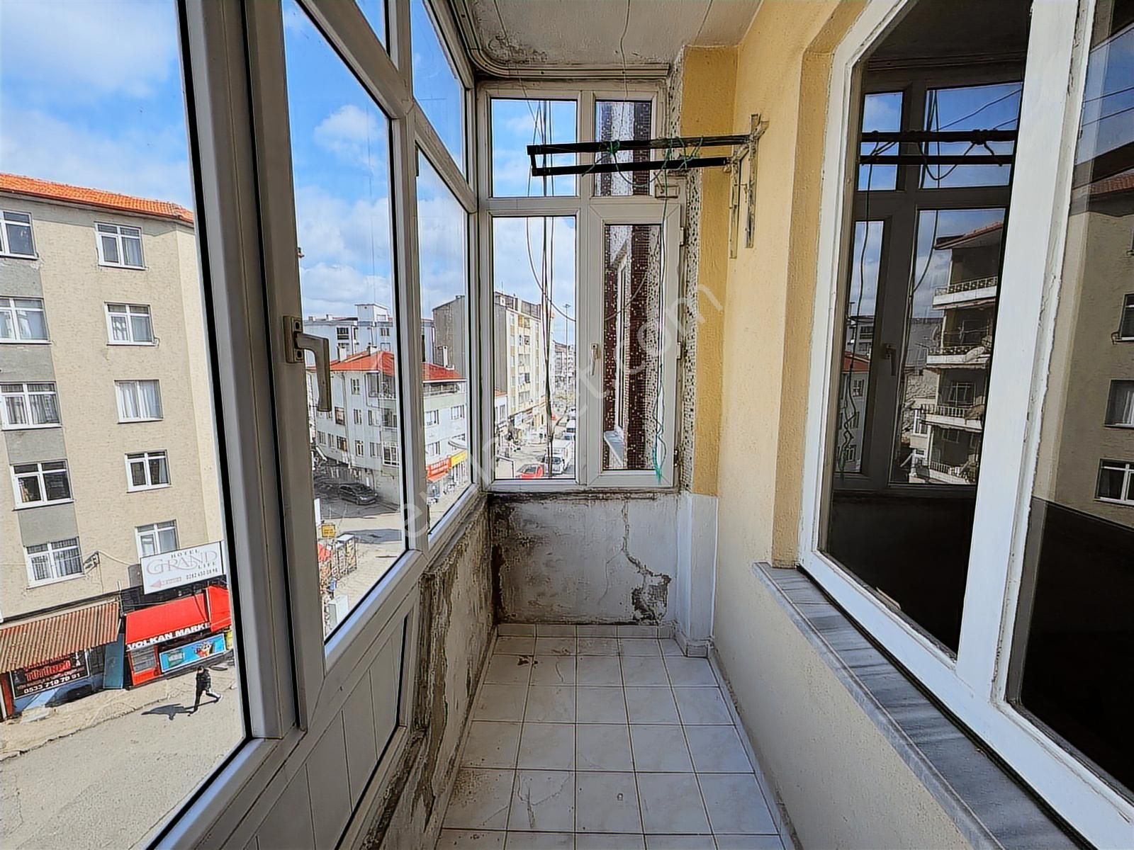 Çorlu Otogara Yakın 3+1 Arakat 120 M2 Kuzey-batı Cephe Asansörlü - Görsel 16