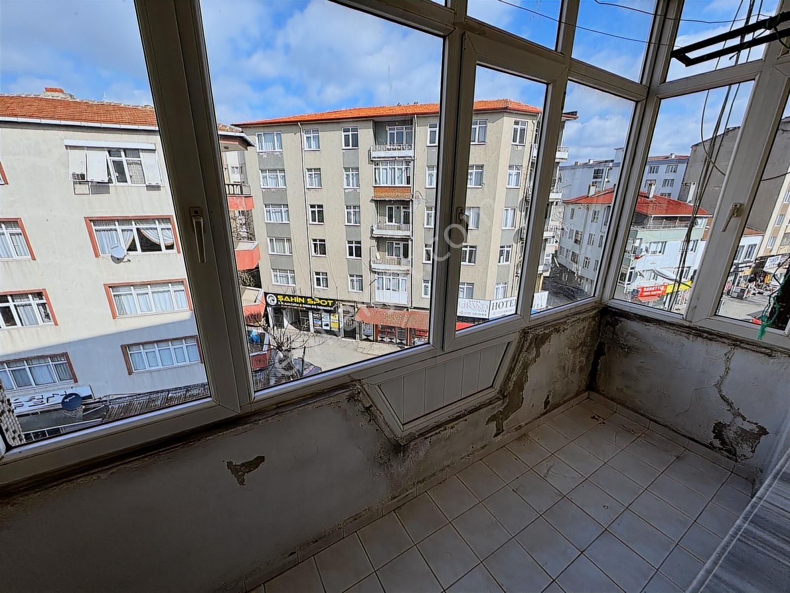 Çorlu Otogara Yakın 3+1 Arakat 120 M2 Kuzey-batı Cephe Asansörlü - Görsel 15