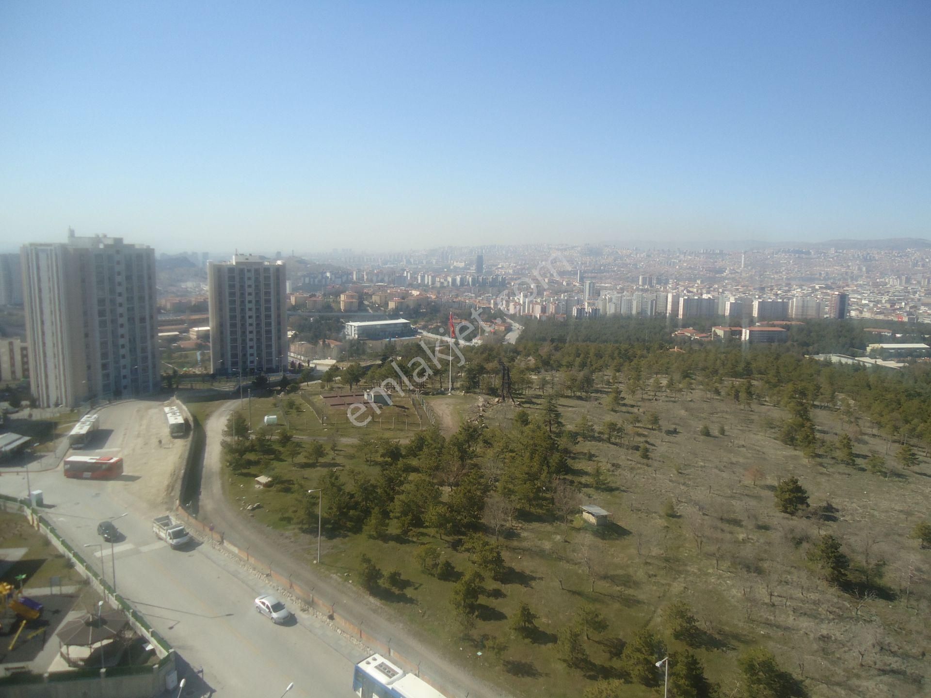 Krc'den Manzaralı Merkezi Konumda Satılık 3+1 Daire - Görsel 28