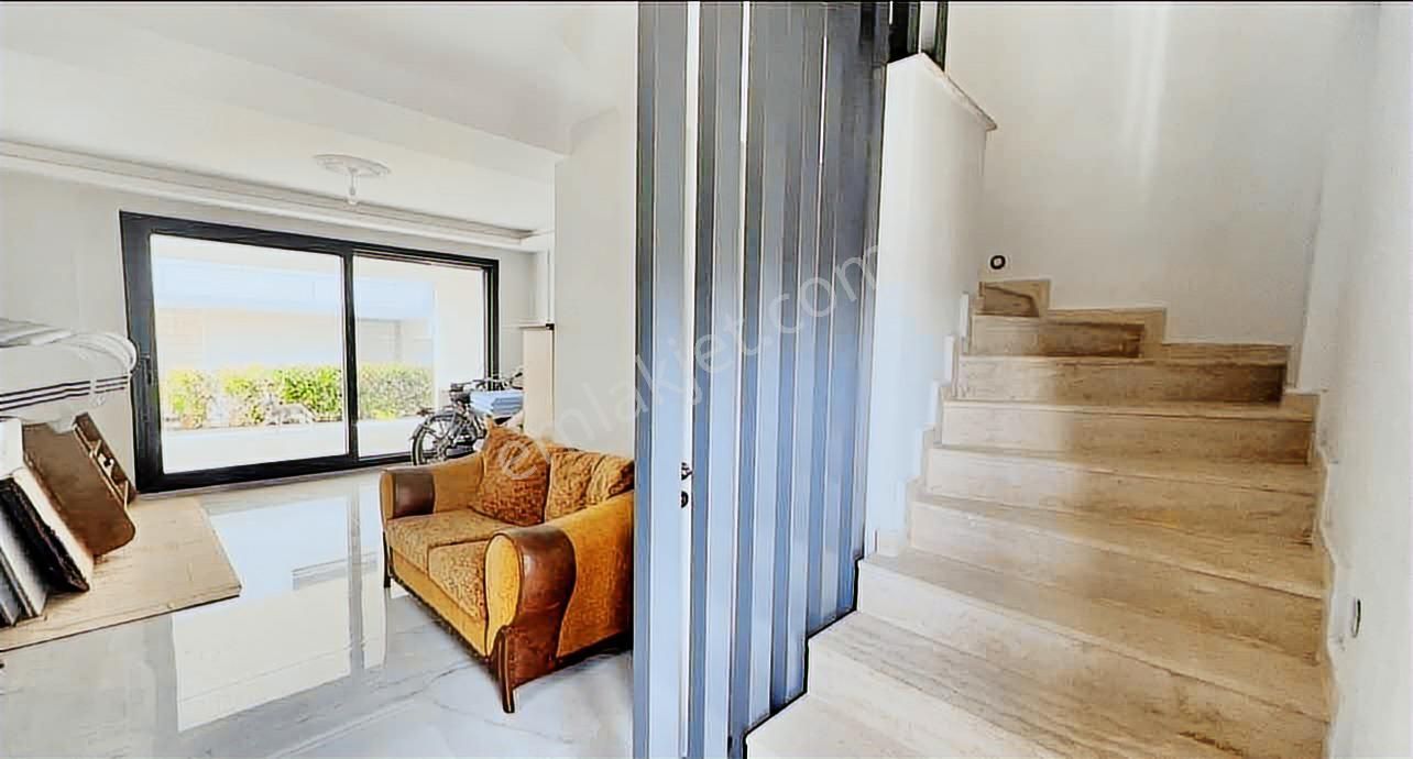 Plajlara Ve Milli Parka Yakın, Yeni Ve Şık 3+1 Villa - Görsel 10