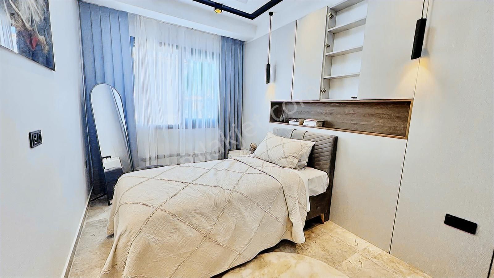 Tam Müstakil Sıfır 3+1 Havuzlu Otoparklı Villa - Görsel 23