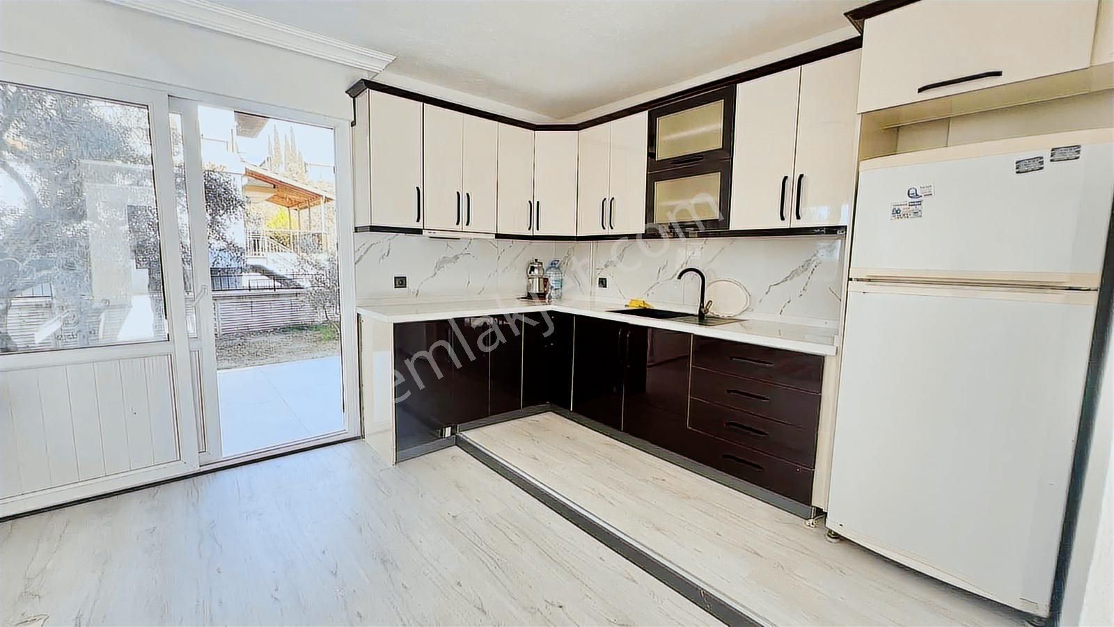Tek Villa Bağımsız 350 M2 4+1 Triplex - Görsel 21