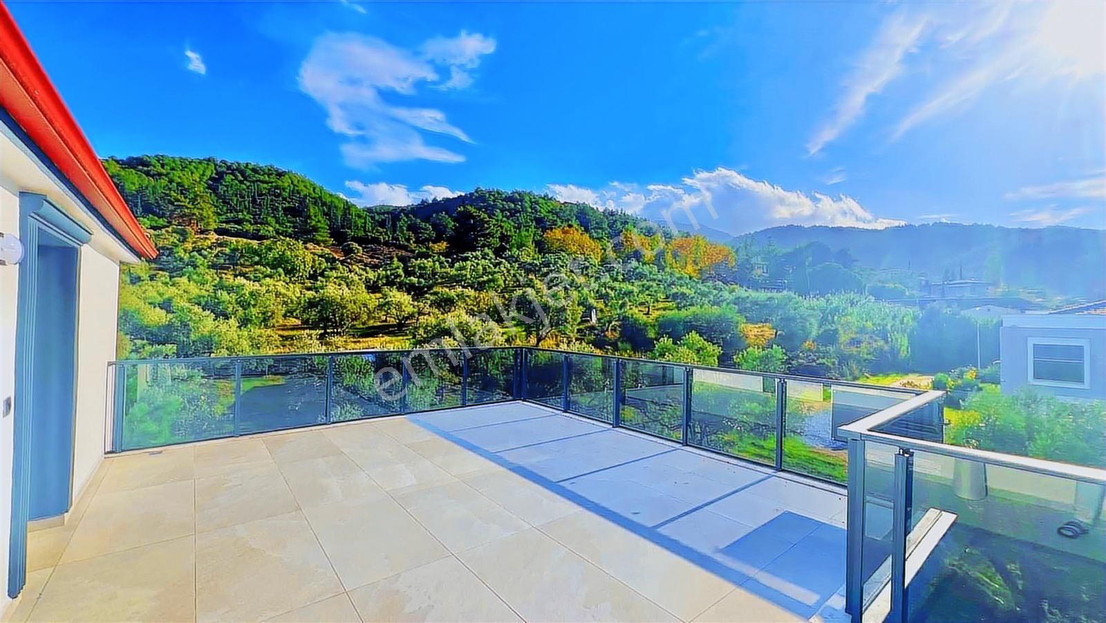 Tek Villa Bağımsız 350 M2 4+1 Triplex - Görsel 24