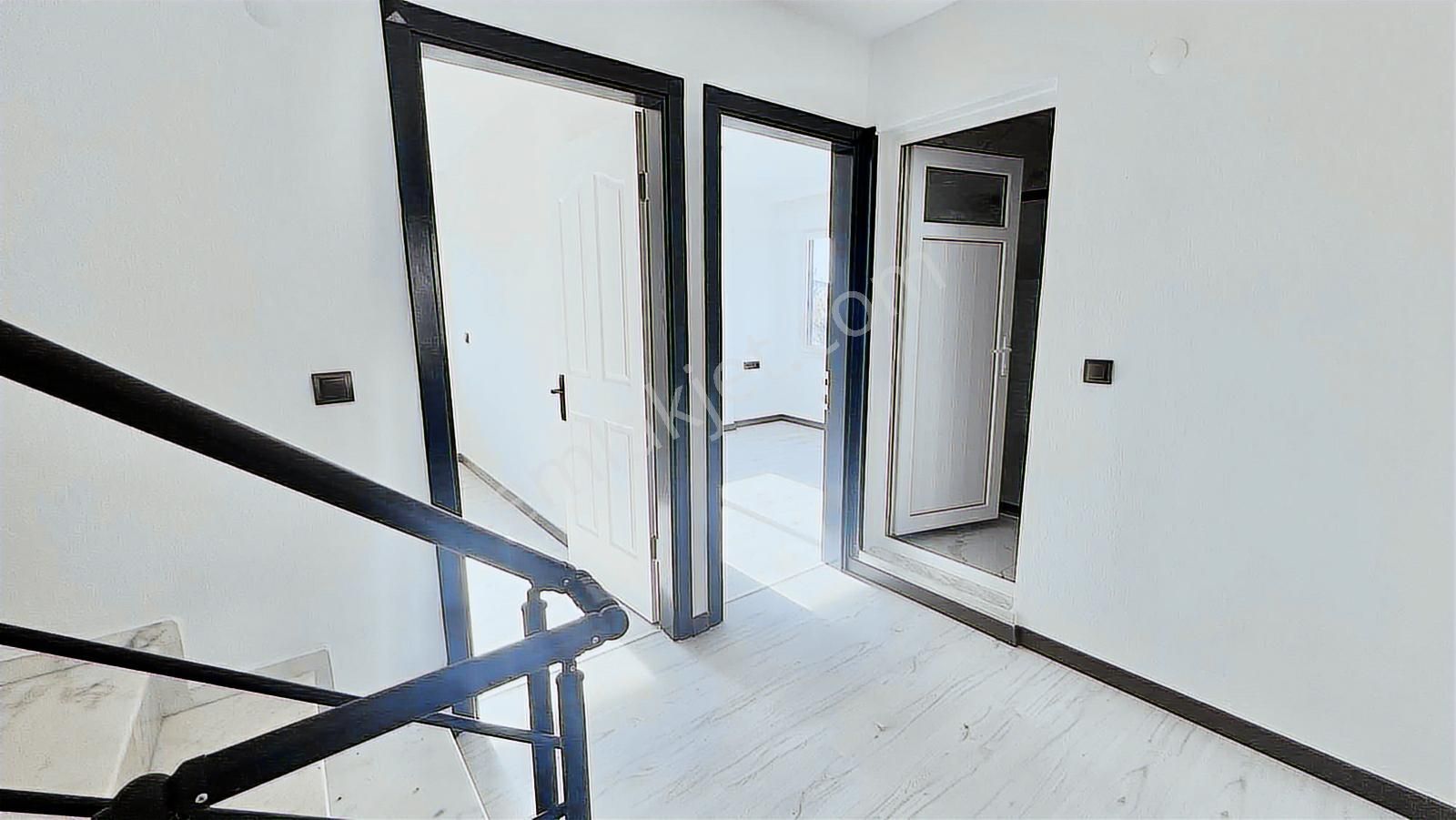 Tek Villa Bağımsız 350 M2 4+1 Triplex - Görsel 7