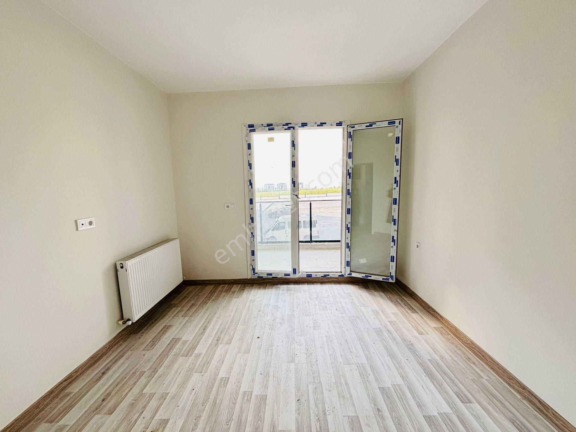 Güven'den Site İçerisinde 7/24 Güvenlikli Havuzlu Kiralık 1+1 Ev - Görsel 10
