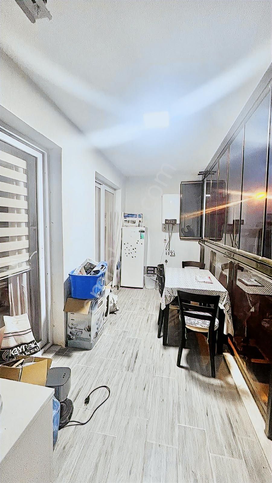 Davutlar Ana Caddede Full Eşyalı Geniş 2+1 - Görsel 17