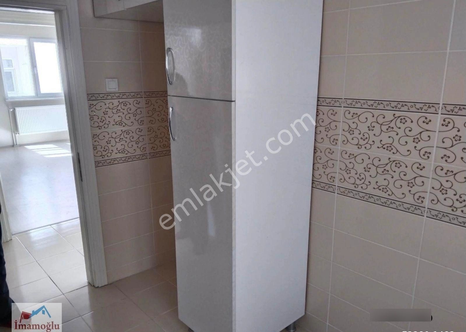 Çoban Çeşmede Kiralık Daire 3+1-3. Kat. 120 M2 - Görsel 2