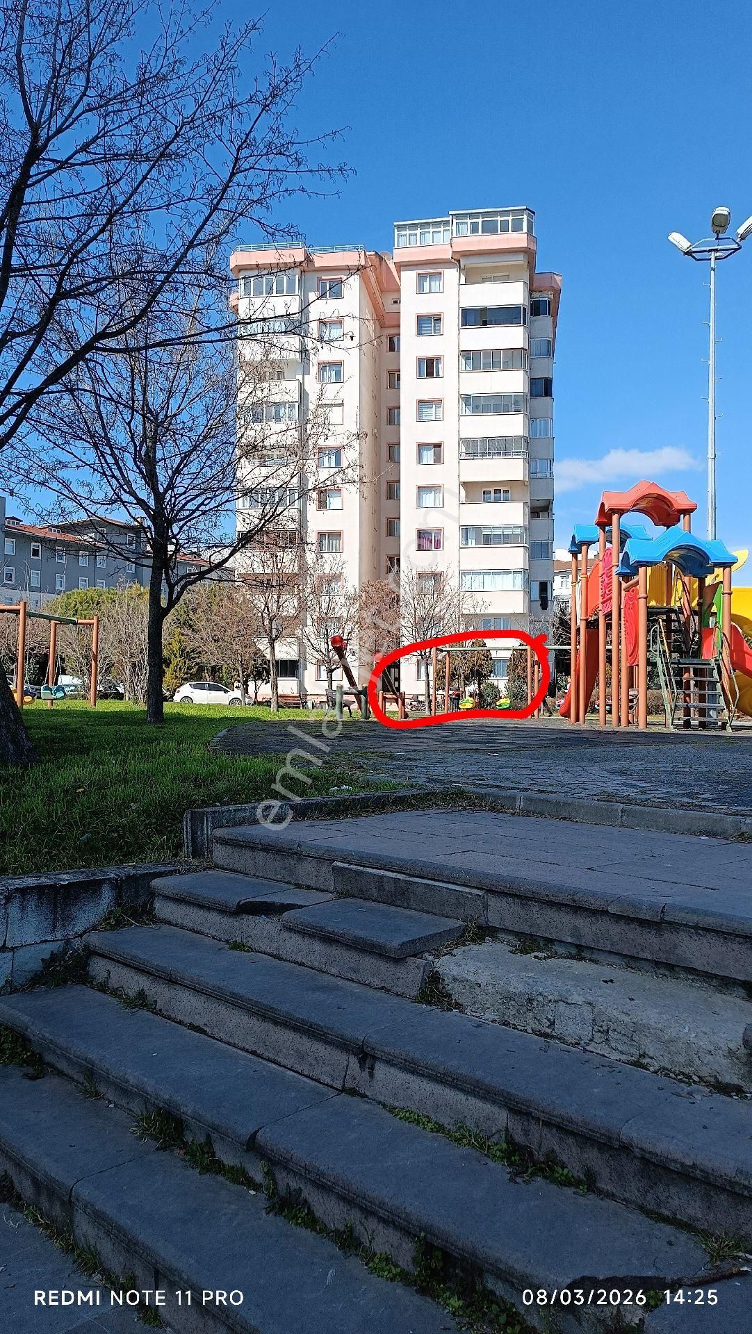 Sahibinden Bahçeli Yuksek Giriş