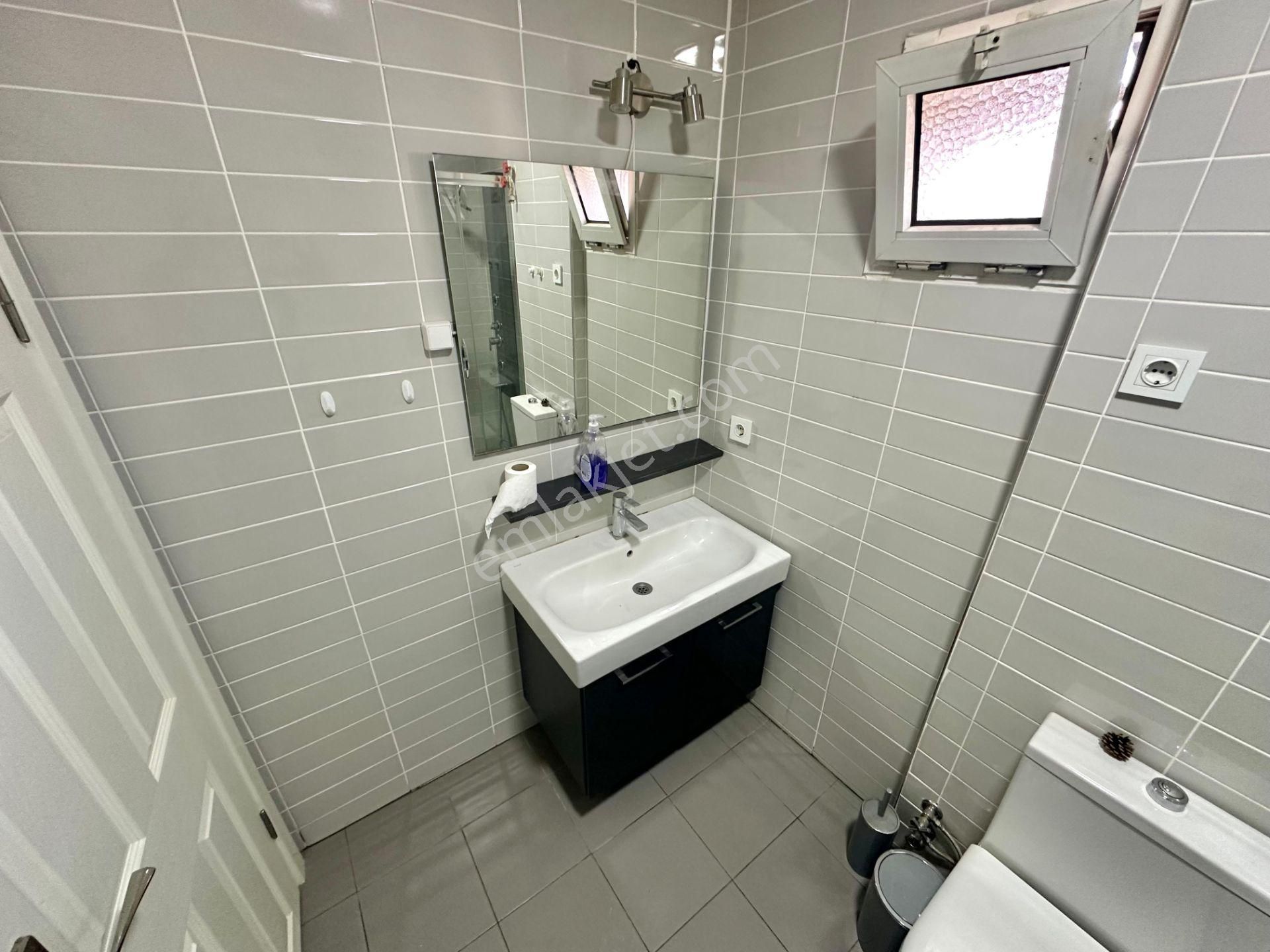 Tek Yetkili Home And Car'dan Akçayda Denize 50 Mt Müstakil Villa - Görsel 31