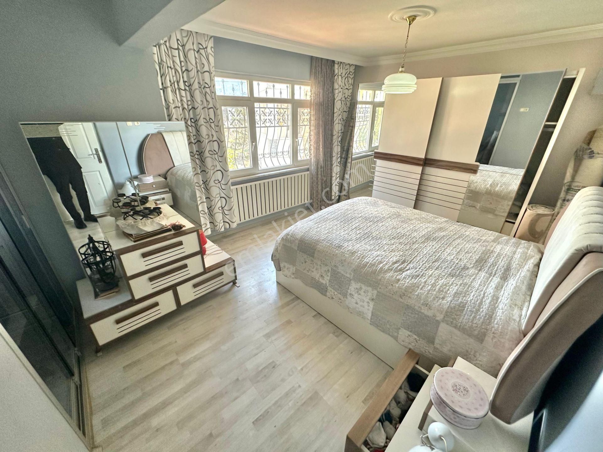 Tek Yetkili Home And Car'dan Akçayda Denize 50 Mt Müstakil Villa - Görsel 19