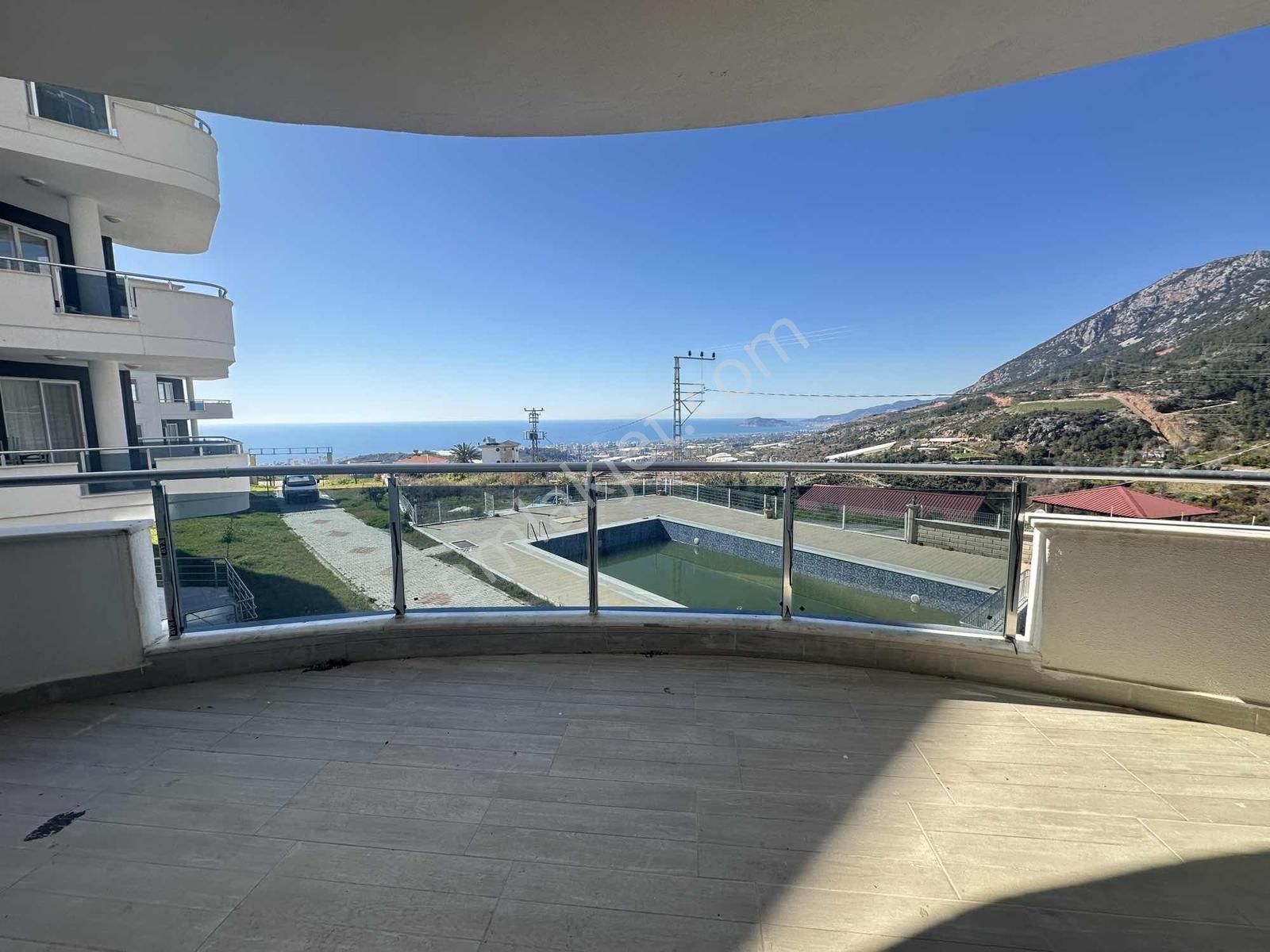Full Deniz Ve Şehir Manzaralı 120 M2 2+1 Site İçi Fırsat Daire - Görsel 7