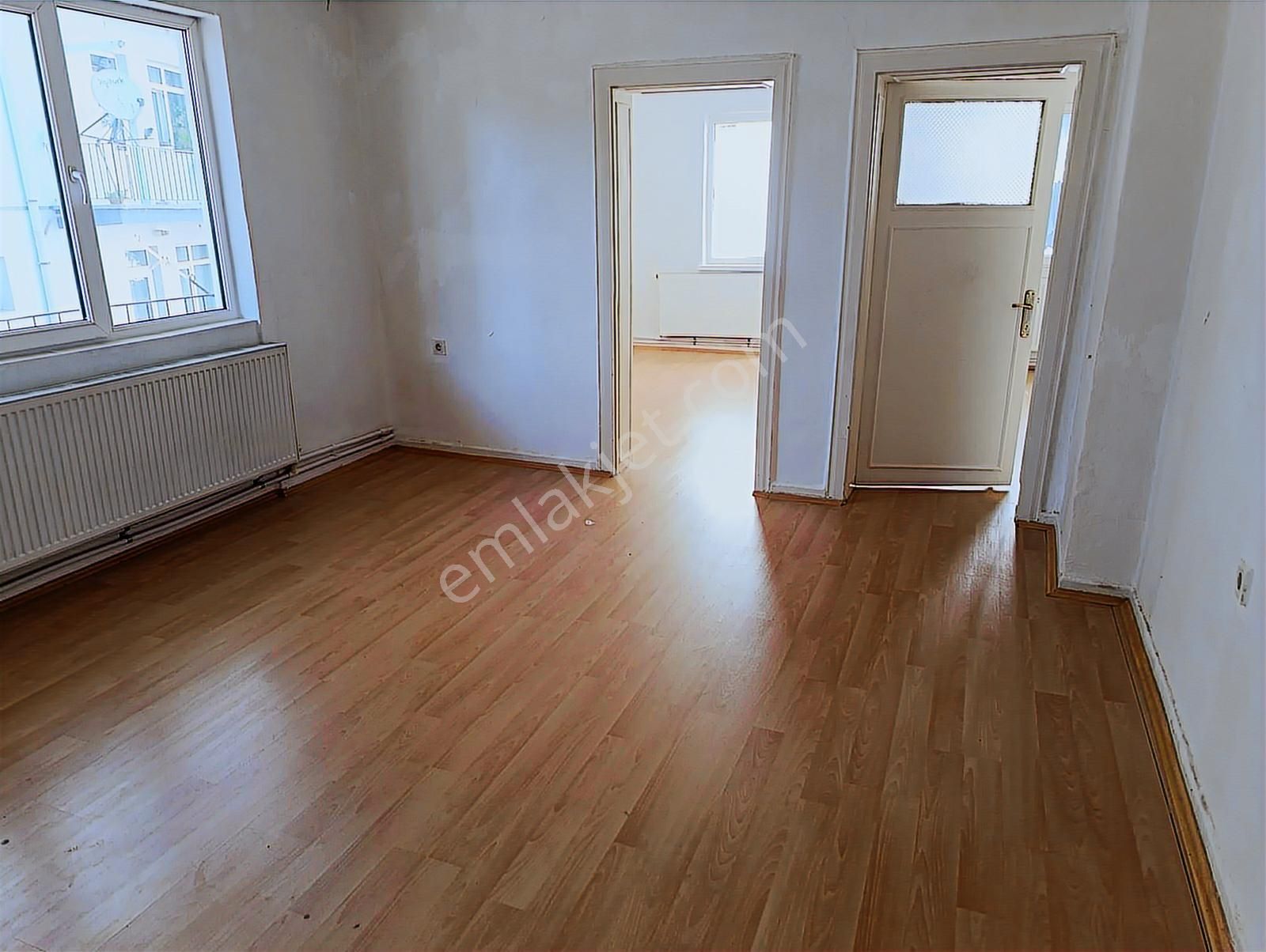 Abidinpaşa Karaşar Cad Kiralık 2+1 Daire - Görsel 6