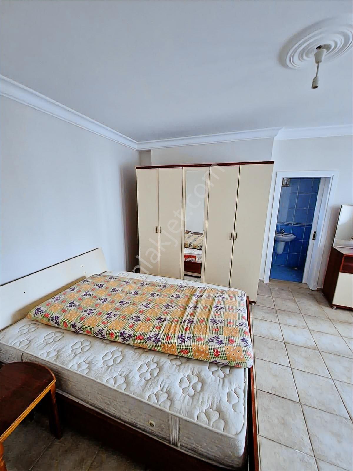 Yurt Mahallesinde Satılık 3+1 K.mutfak Han Gibi Geniş Daire - Görsel 21