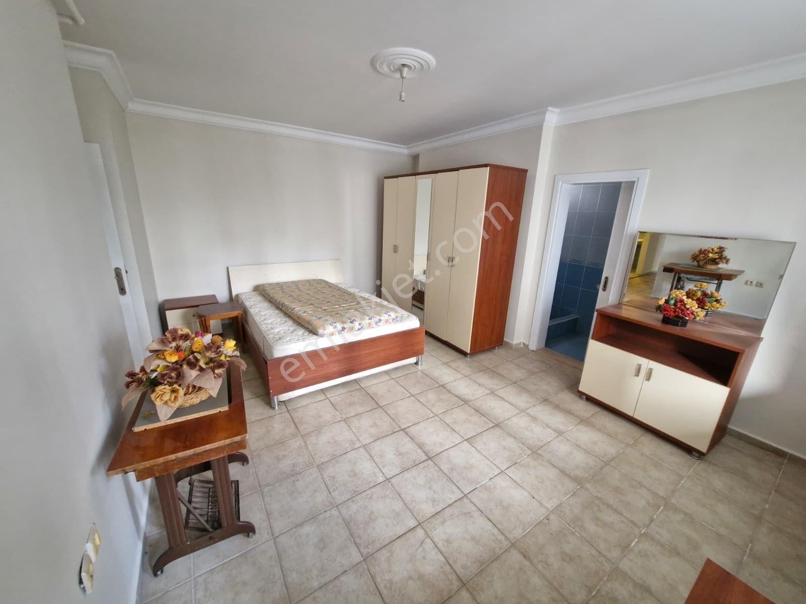 Yurt Mahallesinde Satılık 3+1 K.mutfak Han Gibi Geniş Daire - Görsel 30