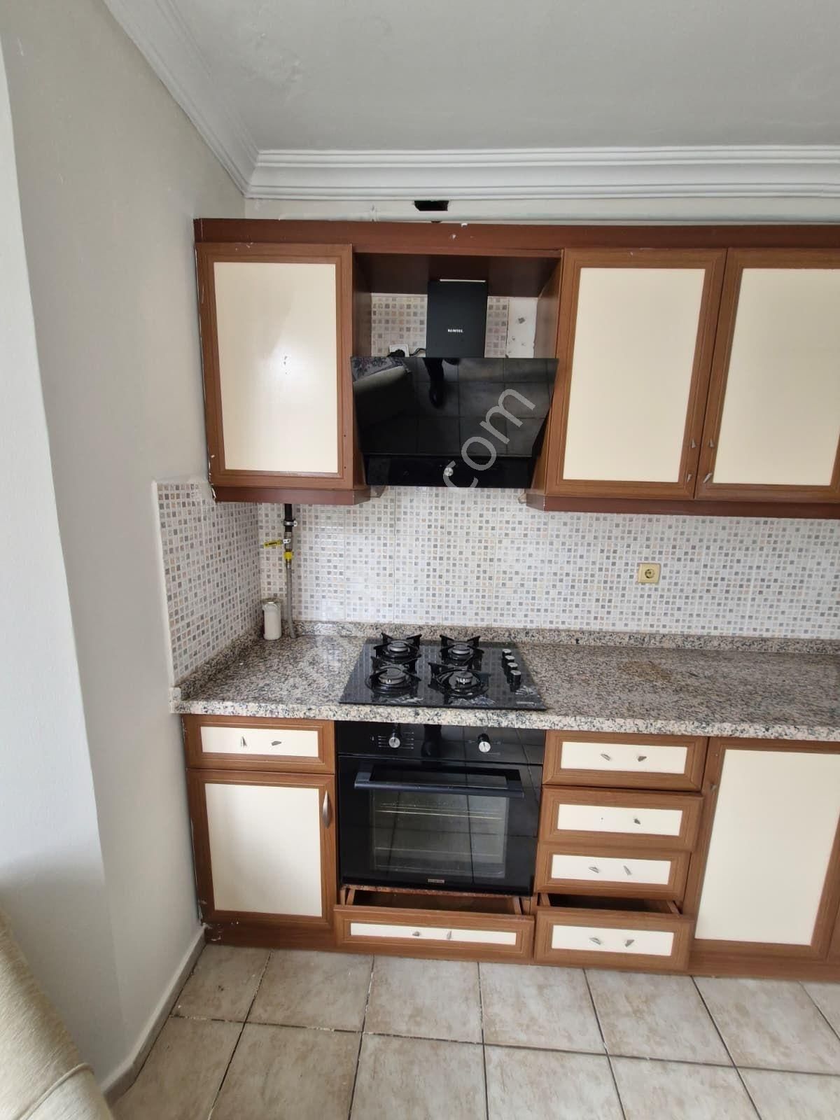 Yurt Mahallesinde Satılık 3+1 K.mutfak Han Gibi Geniş Daire - Görsel 20