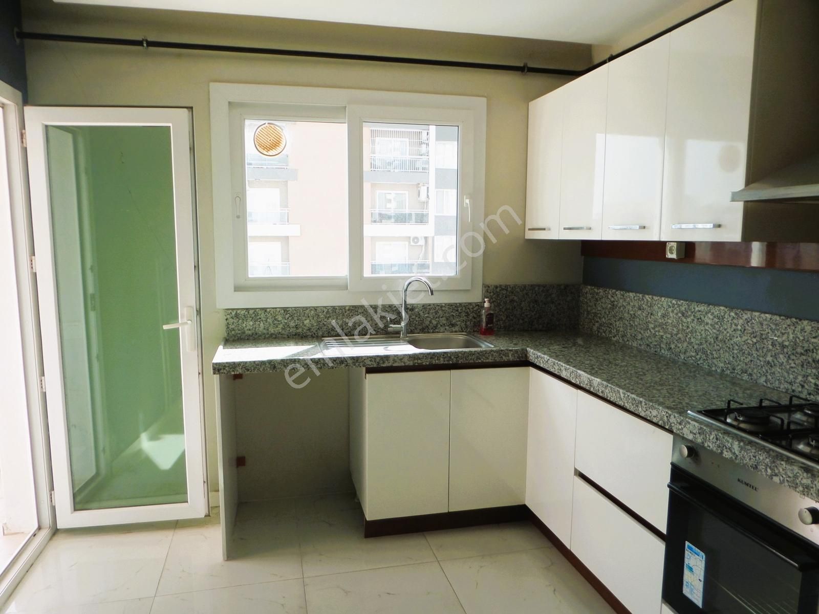 100.yılda,kriminale Yakın,7.kat,doğalgazlı Kiralık Daire - Görsel 4