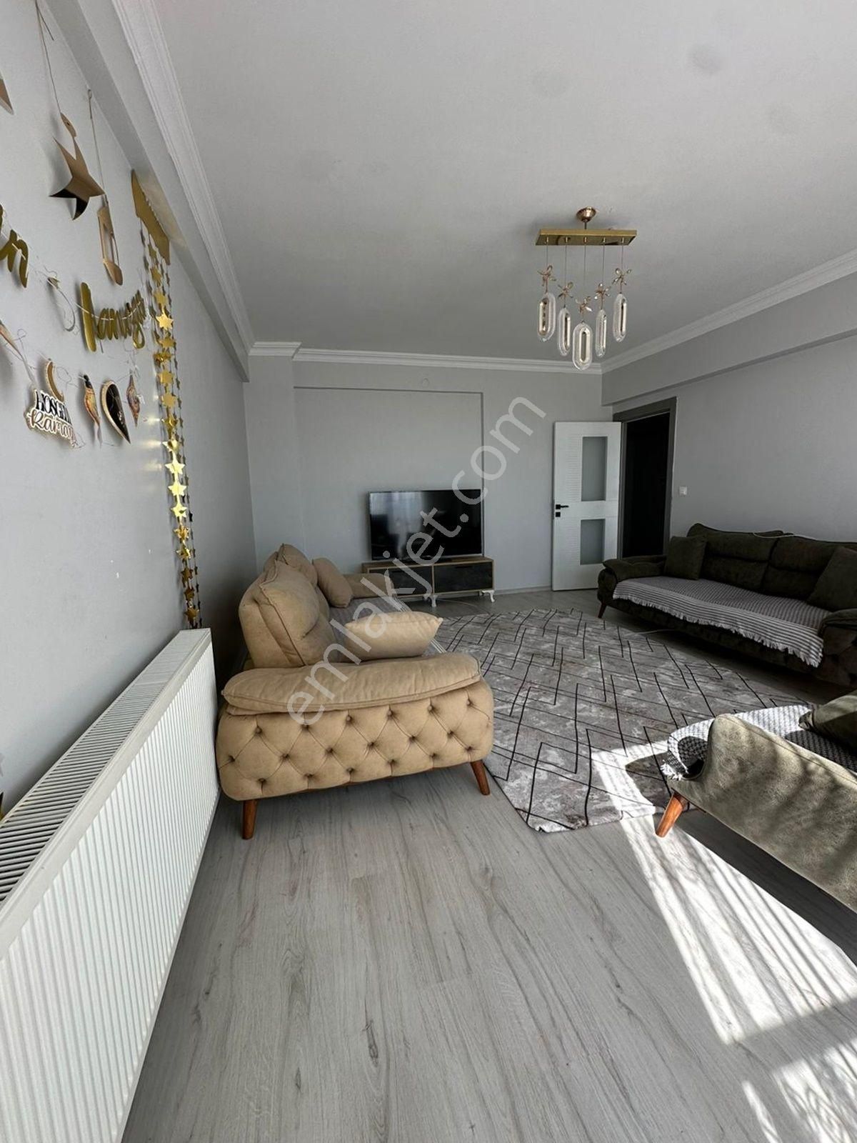 Başpınar'da Cadde Üzr. Full Yapılı Teras Balkonlu 3+1 Satılık !! - Görsel 9