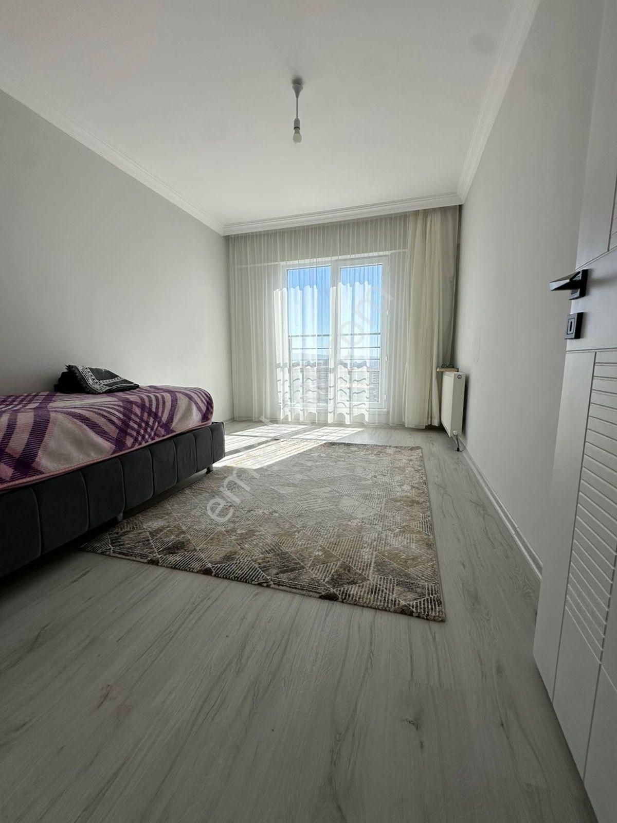 Başpınar'da Cadde Üzr. Full Yapılı Teras Balkonlu 3+1 Satılık !! - Görsel 20