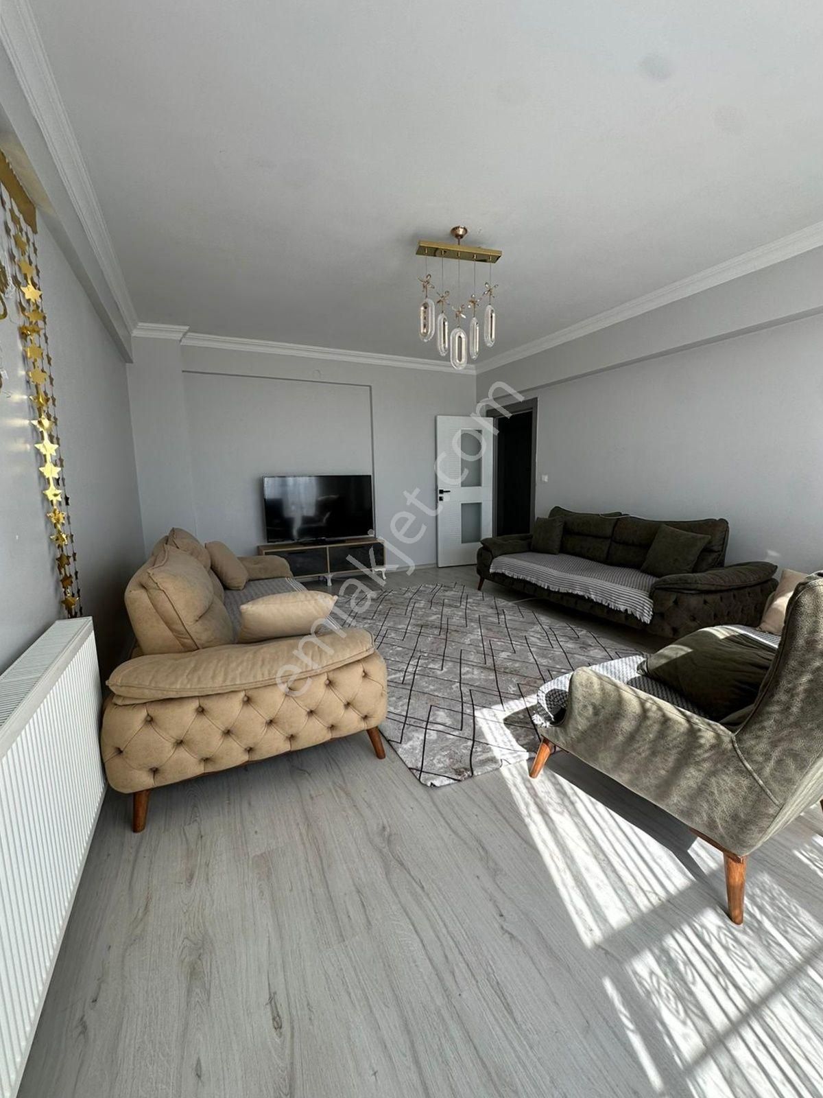 Başpınar'da Cadde Üzr. Full Yapılı Teras Balkonlu 3+1 Satılık !! - Görsel 8