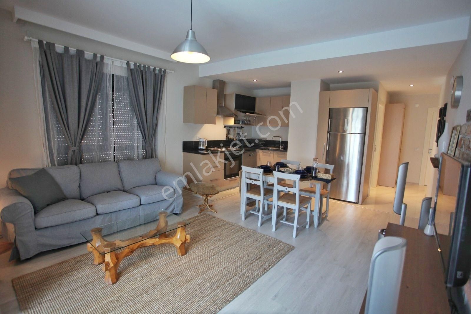 Antalya Lara Güzeloba Da 2+1 Eşyalı Kiralık Lüks Daire - Görsel 7