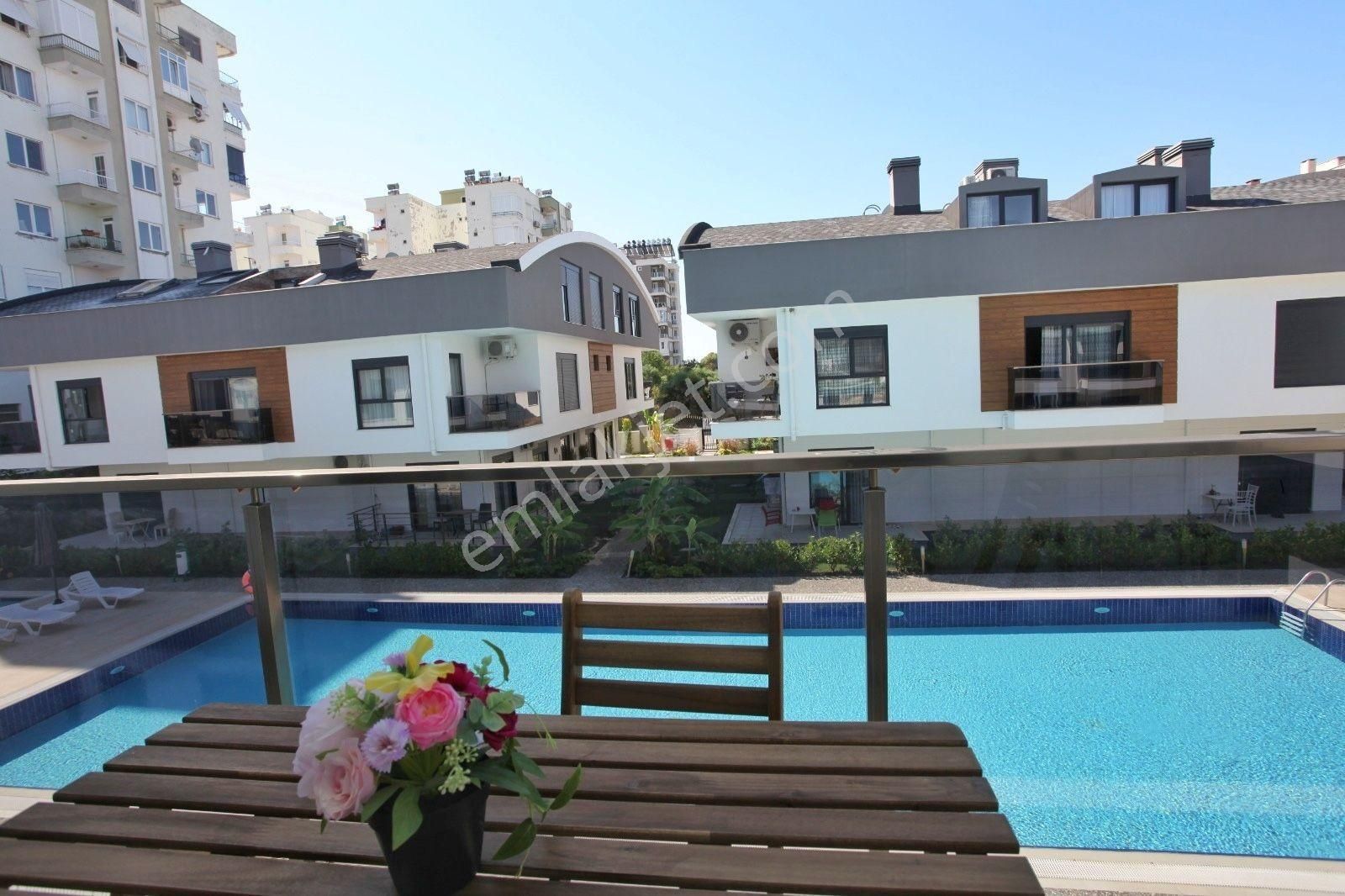Antalya Lara Güzeloba Da 2+1 Eşyalı Kiralık Lüks Daire - Görsel 32