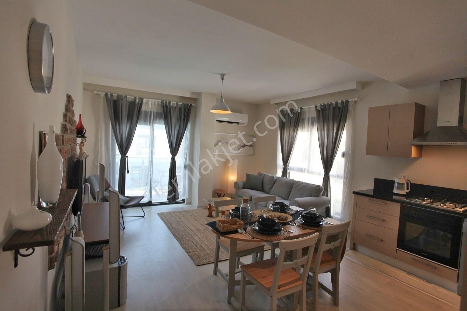 Antalya Lara Güzeloba Da 2+1 Eşyalı Kiralık Lüks Daire - Görsel 6