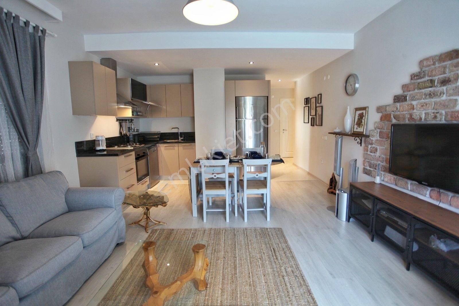 Antalya Lara Güzeloba Da 2+1 Eşyalı Kiralık Lüks Daire - Görsel 8